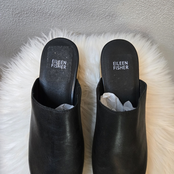 Eileen Fisher Black Leather Clogs - New - Picture 3 of 9